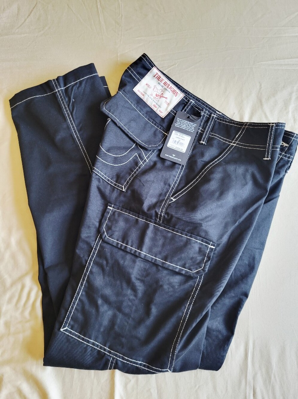 True Religion Cargo Pant Mens 30 Jet Black White Stitch NWT - Picture 5 of 11